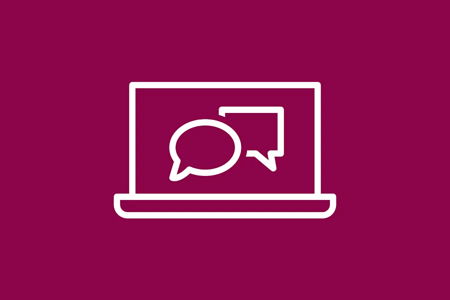 Das Bild zeigt ein minimalistisches weißes Symbol eines Laptops mit Sprechblasen auf einem dunkelroten Hintergrund